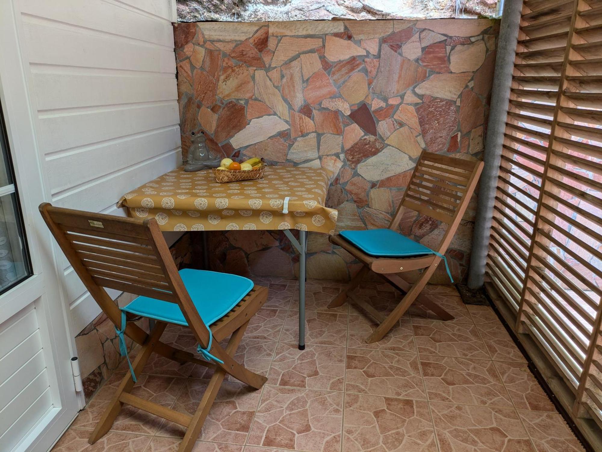 Le Marin - Bungalow Classe 3 Etoiles Tb Equipe & Confortable - Escapade En Couple - Paisible & En Toute Discretion - Wi-Fi - Climatisation - Calme & Serenite - Plages Du Sud, Centre De Carenage & Marina Du Marin Proche En Voiture - Acheminement Sur D المظهر الخارجي الصورة